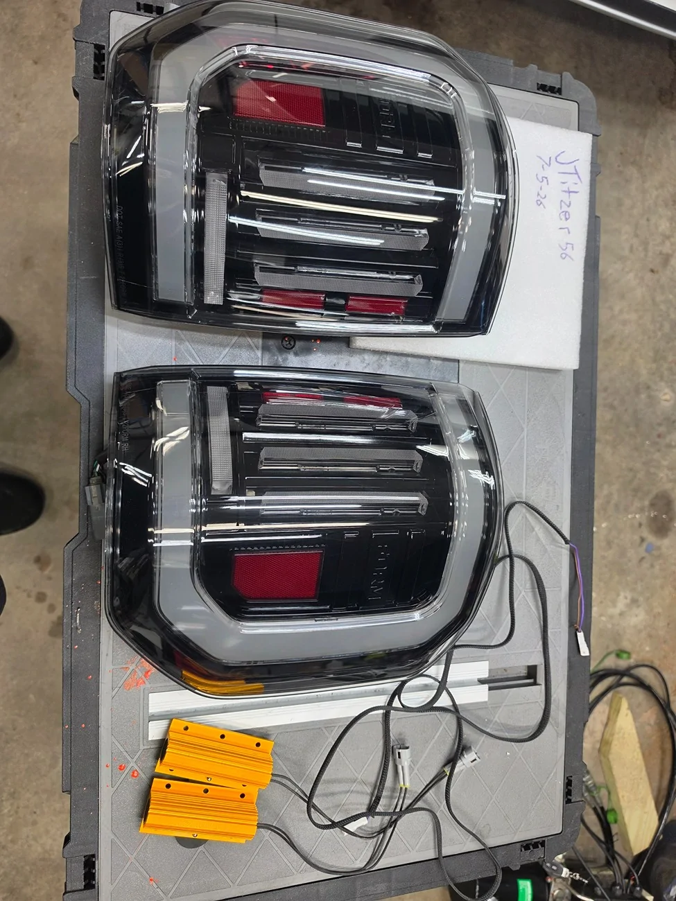 Ford Maverick Form Lighting Taillights 20260705_000947