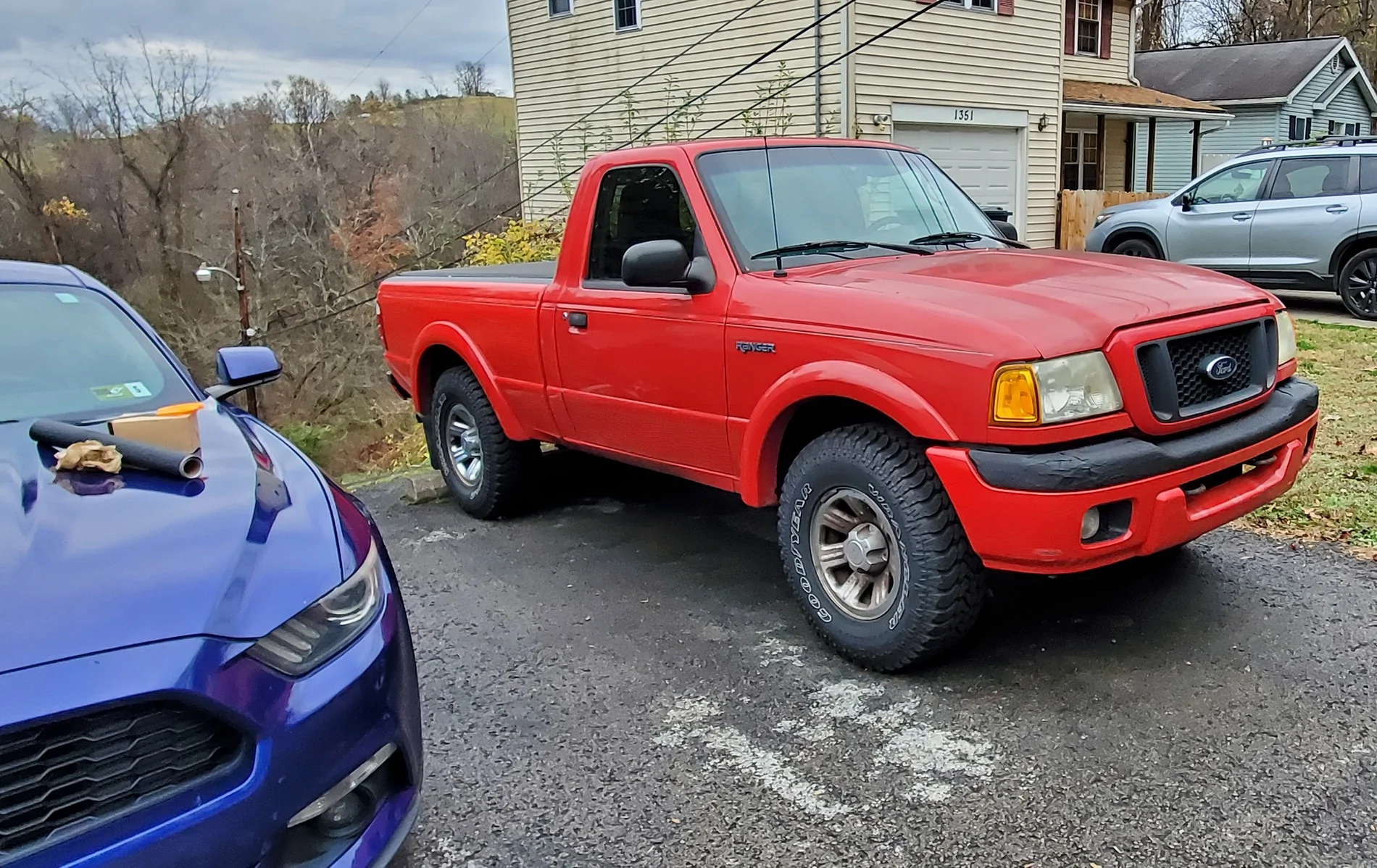 Ford Maverick Maverick vs OG Ranger with pics...so now I get why I like this thing. 20241116_152856