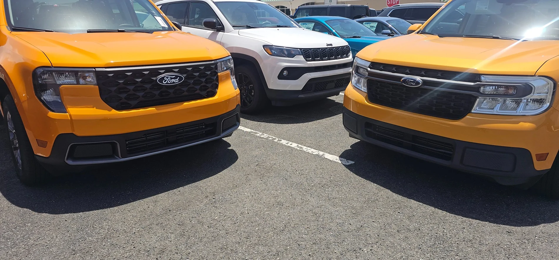 Ford Maverick Yellow or orange doppelgangers  ? 20260624_131015