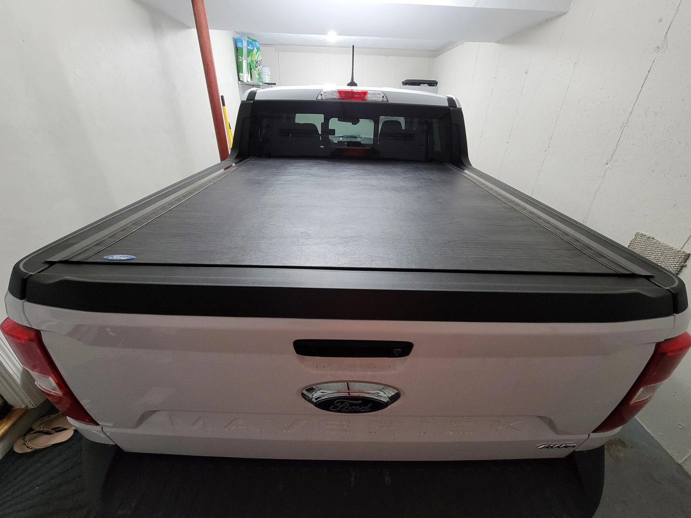 Ford Maverick Rev Hard Roll Up Tonneau Bed Cover Installed 20211223_204423