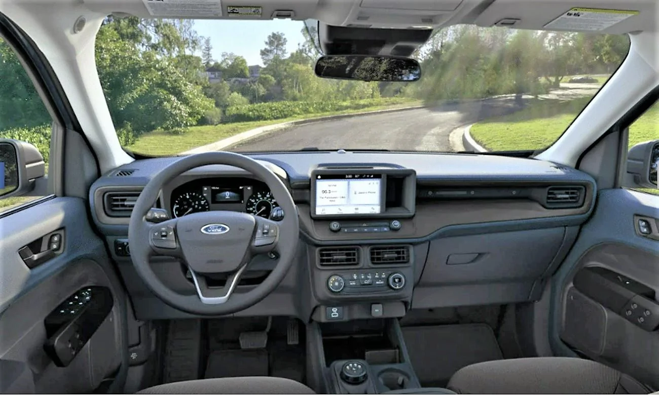 Ford Maverick XL with all the trimmings! xl interior