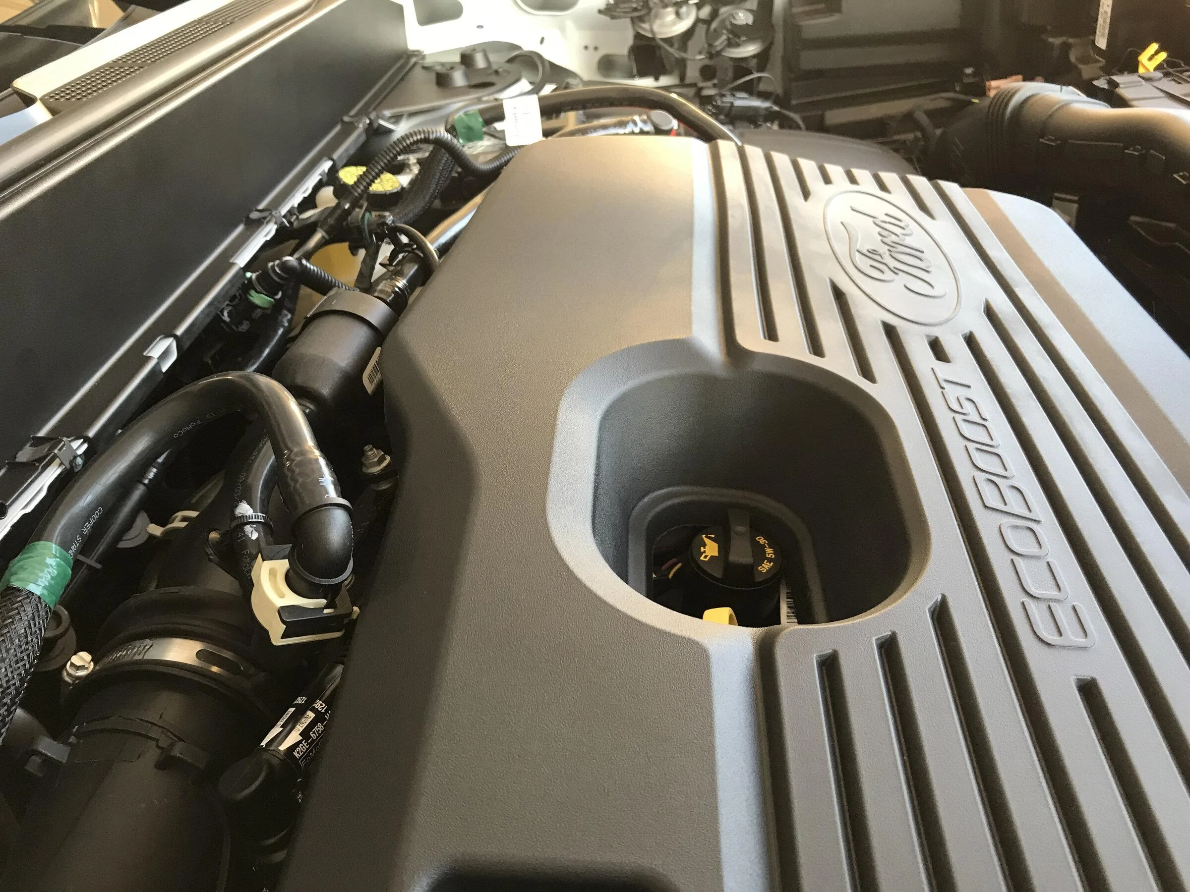 Ford Maverick Engine Cover installed in 2.0L Ecoboost Maverick engine bay (From Escape) 6B9E74E0-EF31-4E31-84FF-08DB86A2C244