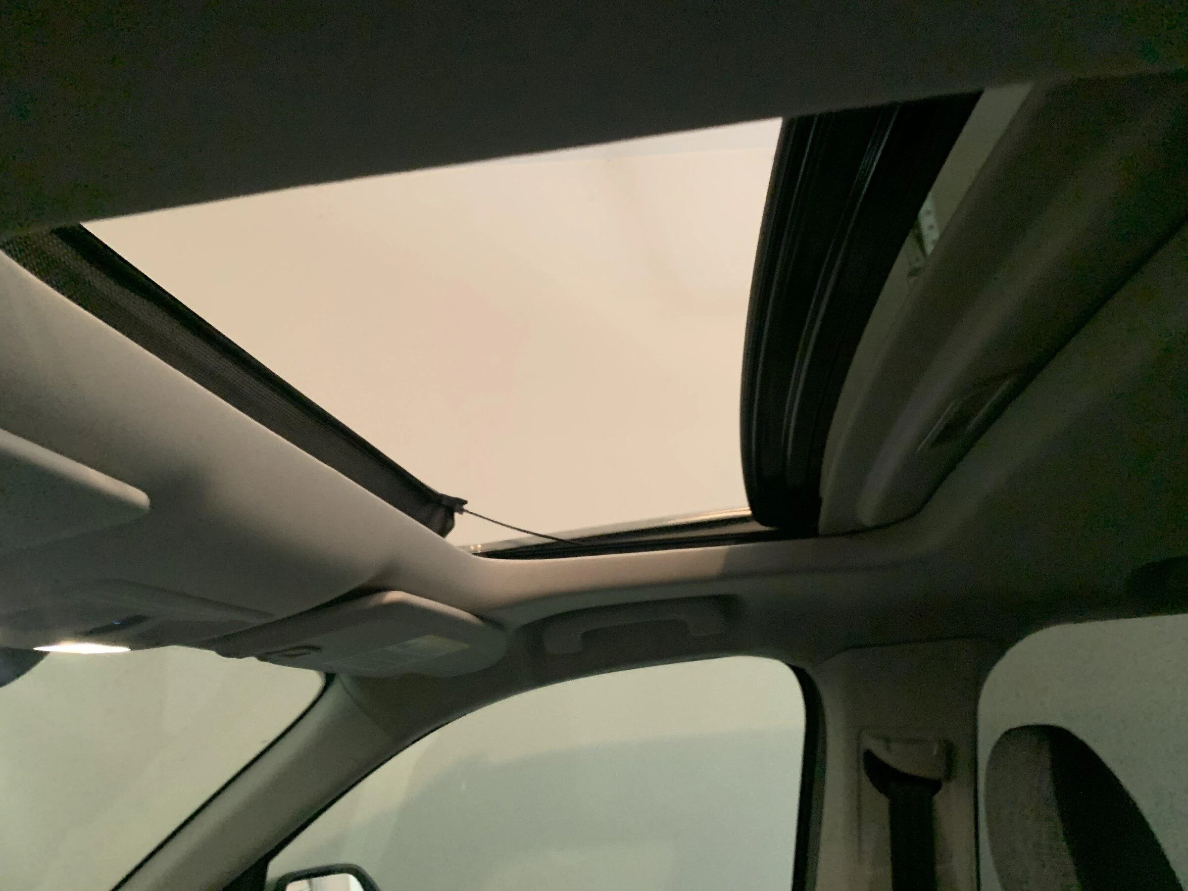 Ford Maverick Photos of Vented Moonroof/Sunroof? IMG_0341