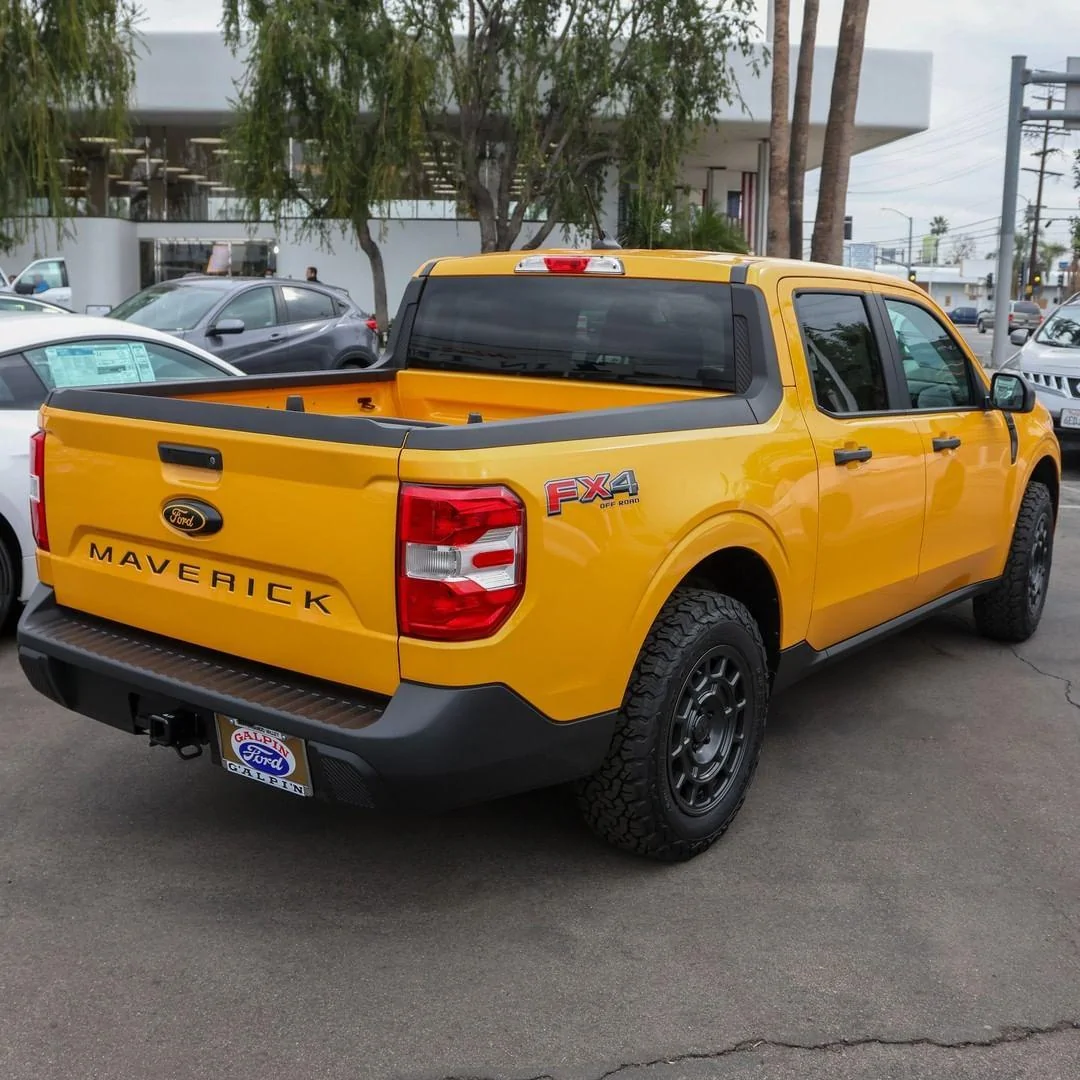 Ford Maverick CYBER ORANGE Maverick Photos Thread 267449252_933346117566466_2805903173981700251_n