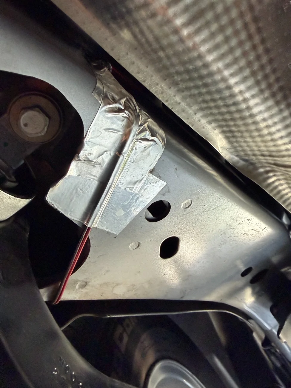 Ford Maverick 12V battery drain mitigation using solar panel setup IMG_1639