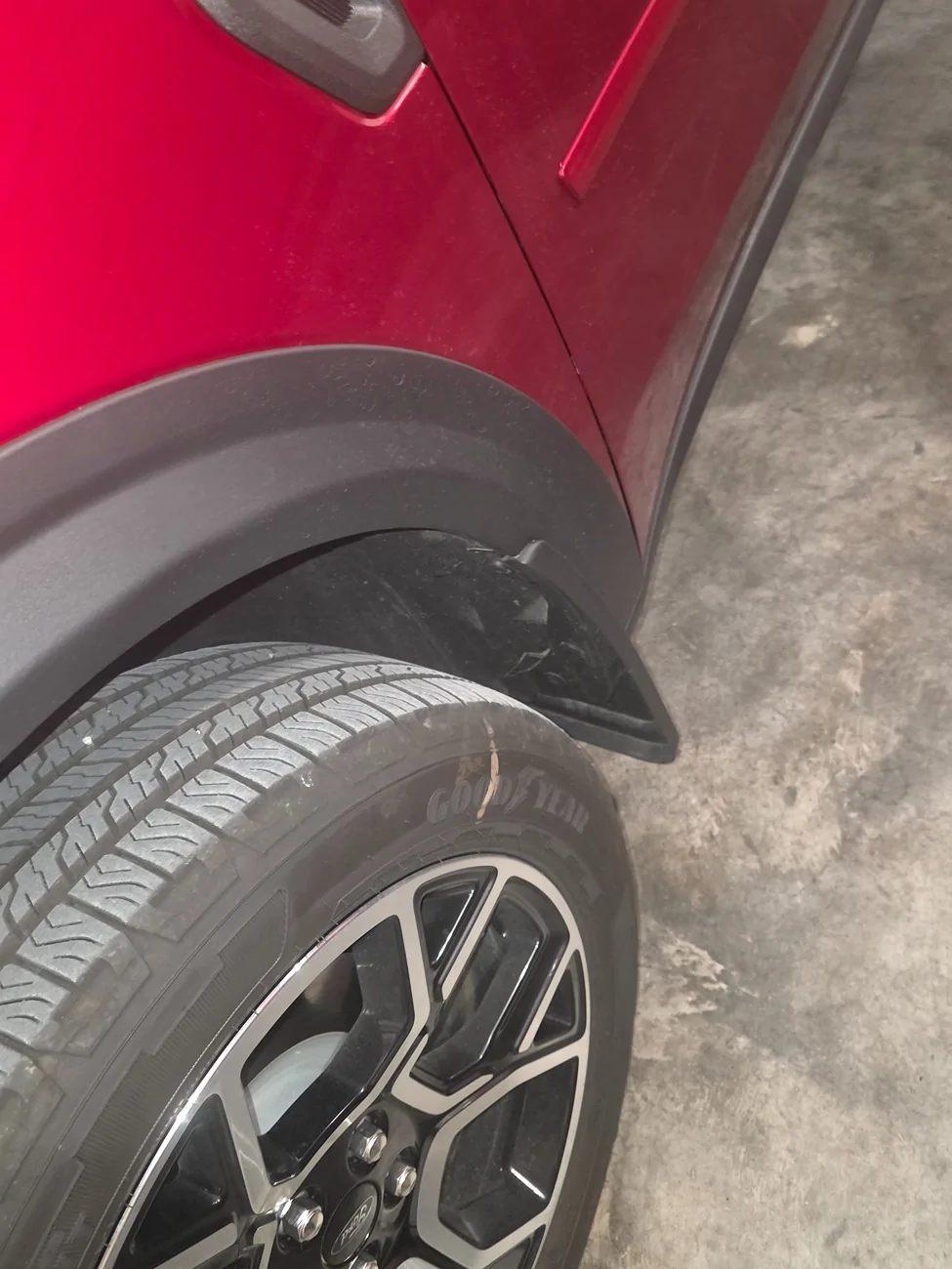 Ford Maverick Did you or will you add mudflaps? 20260711_090401