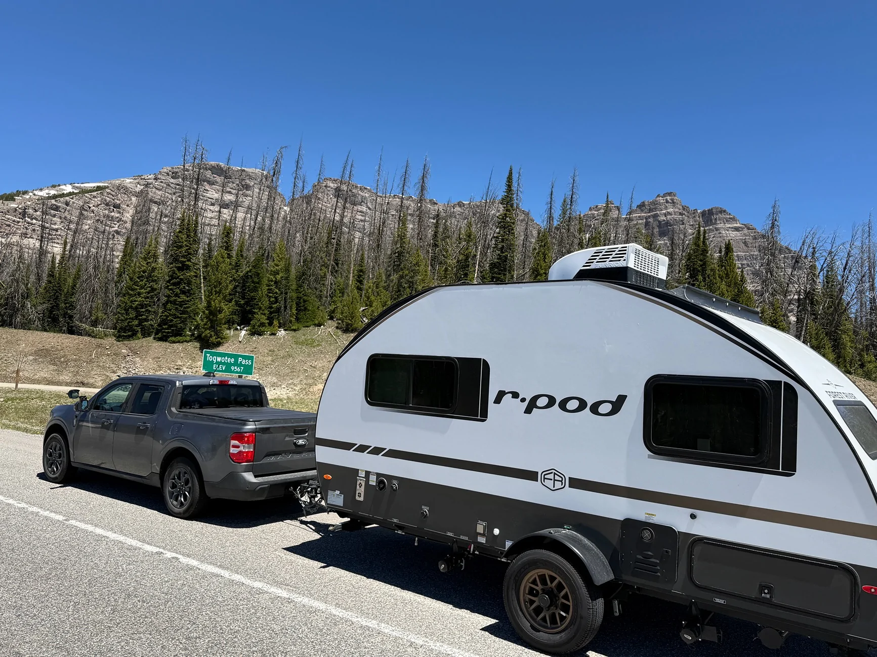 Ford Maverick 6500 Mile mountain trip towing 3200lb camper IMG_9572