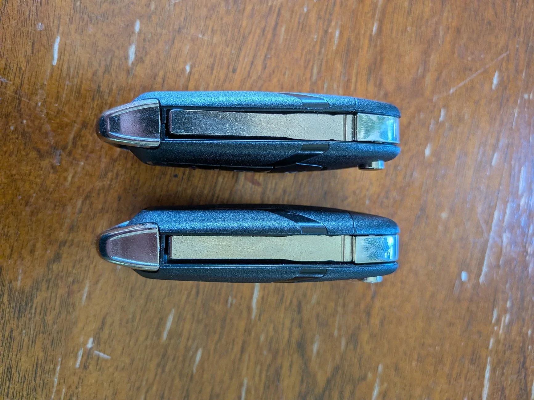 Ford Maverick Two Keyfobs w/out Remote Start PXL_20260613_155231883.MP