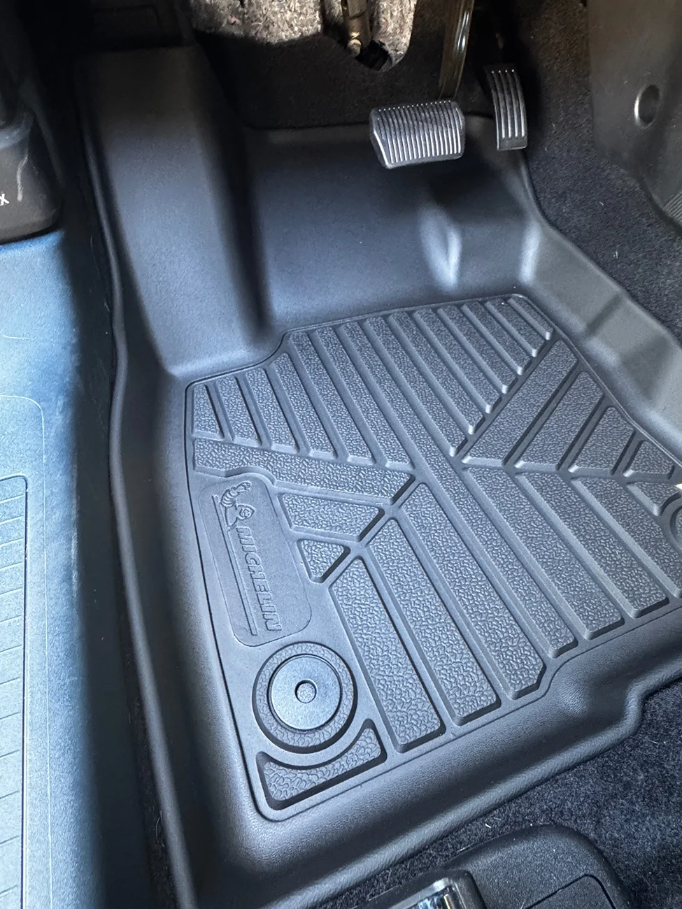 Ford Maverick Quick Review: Michelin All-Weather Floor Mats for Ecoboost @TreadAuto IMG_1626