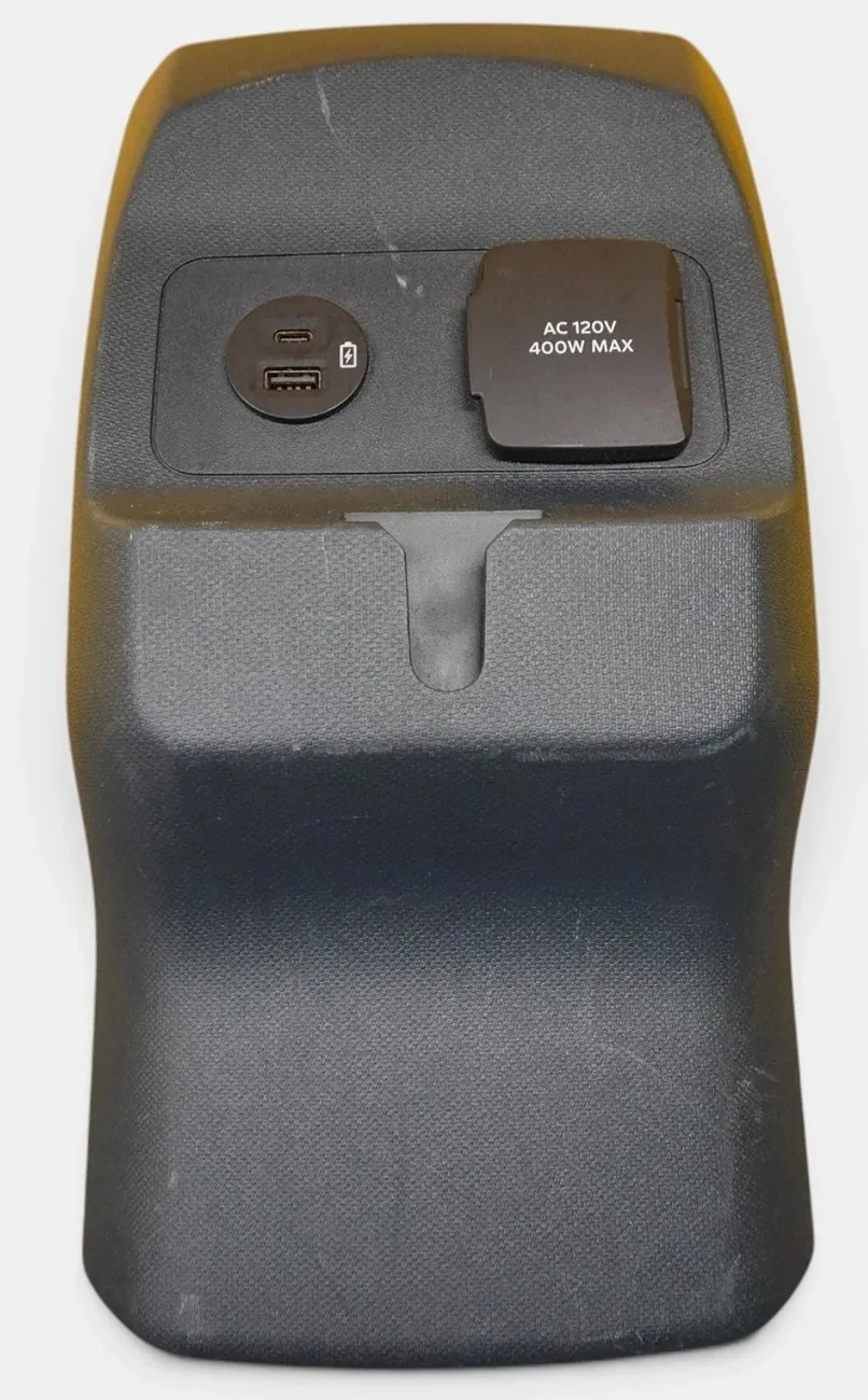 Ford Maverick Rear USB-C ports are 60W+ on 2025 Mavericks 2024_USB_AC