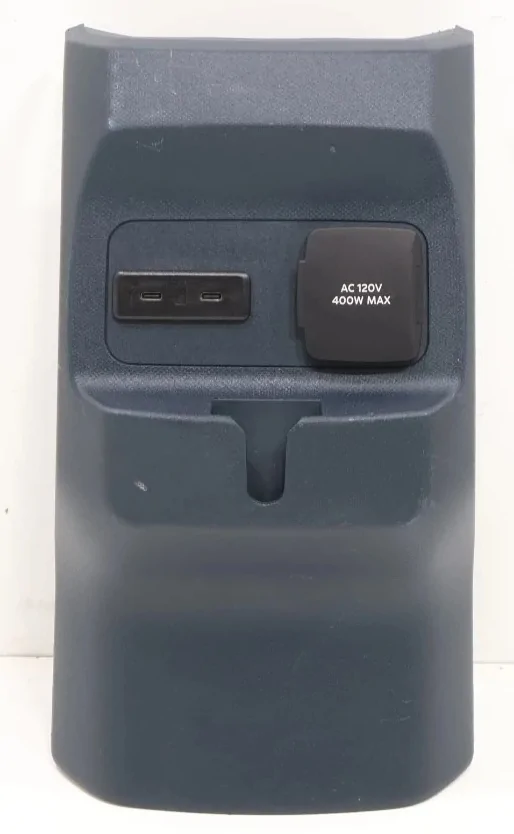 Ford Maverick Rear USB-C ports are 60W+ on 2025 Mavericks 2025_USBC_AC
