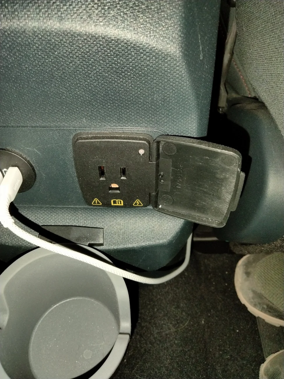Ford Maverick Rear USB-C ports are 60W+ on 2025 Mavericks IMG20260717090457