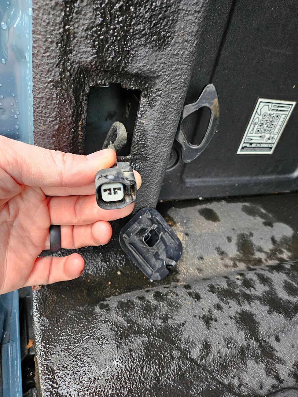Ford Maverick Dangling wiring harness question-on-adding-ac-power-outlet-to-maverick-flexbed-v0-ttg965jqiued1