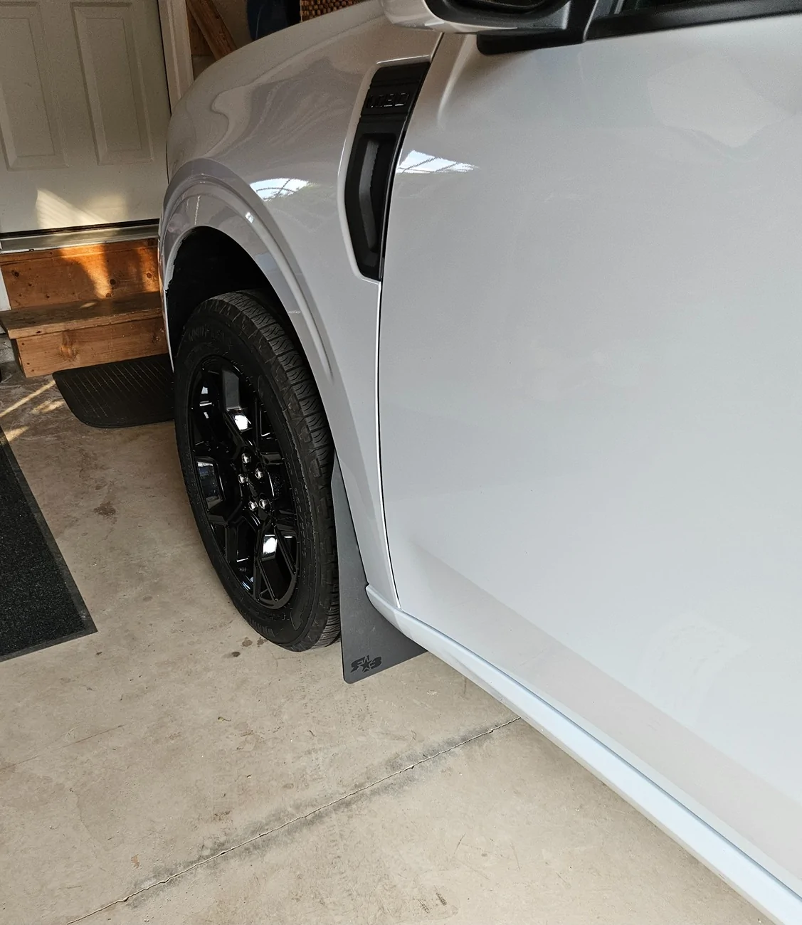 Ford Maverick Rokblokz on a Maverick LOBO 20260814_174450