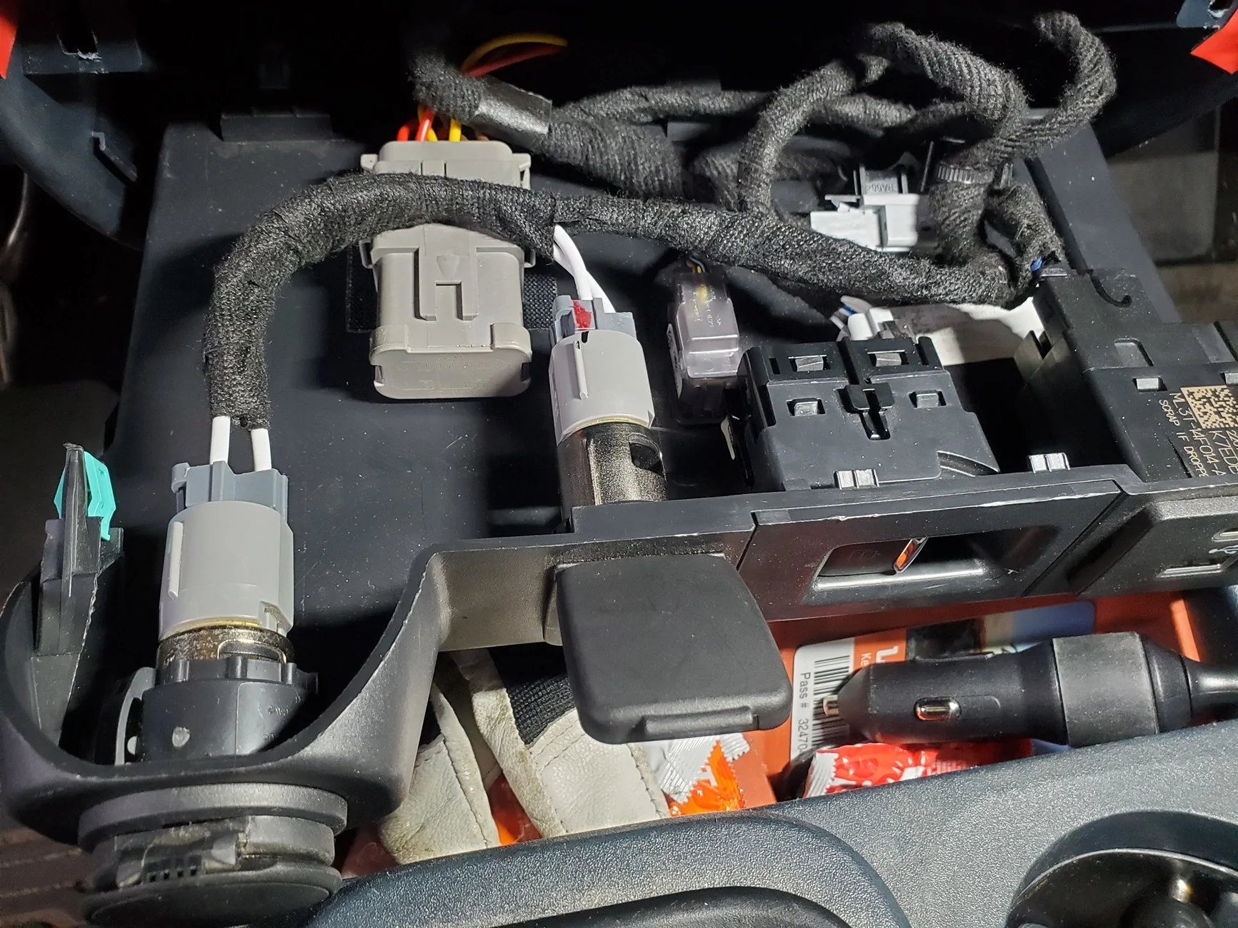 Ford Maverick Power Rear Sliding Window (OEM-ish) on 2022 XLT -- DIY Installed 20260814_175131