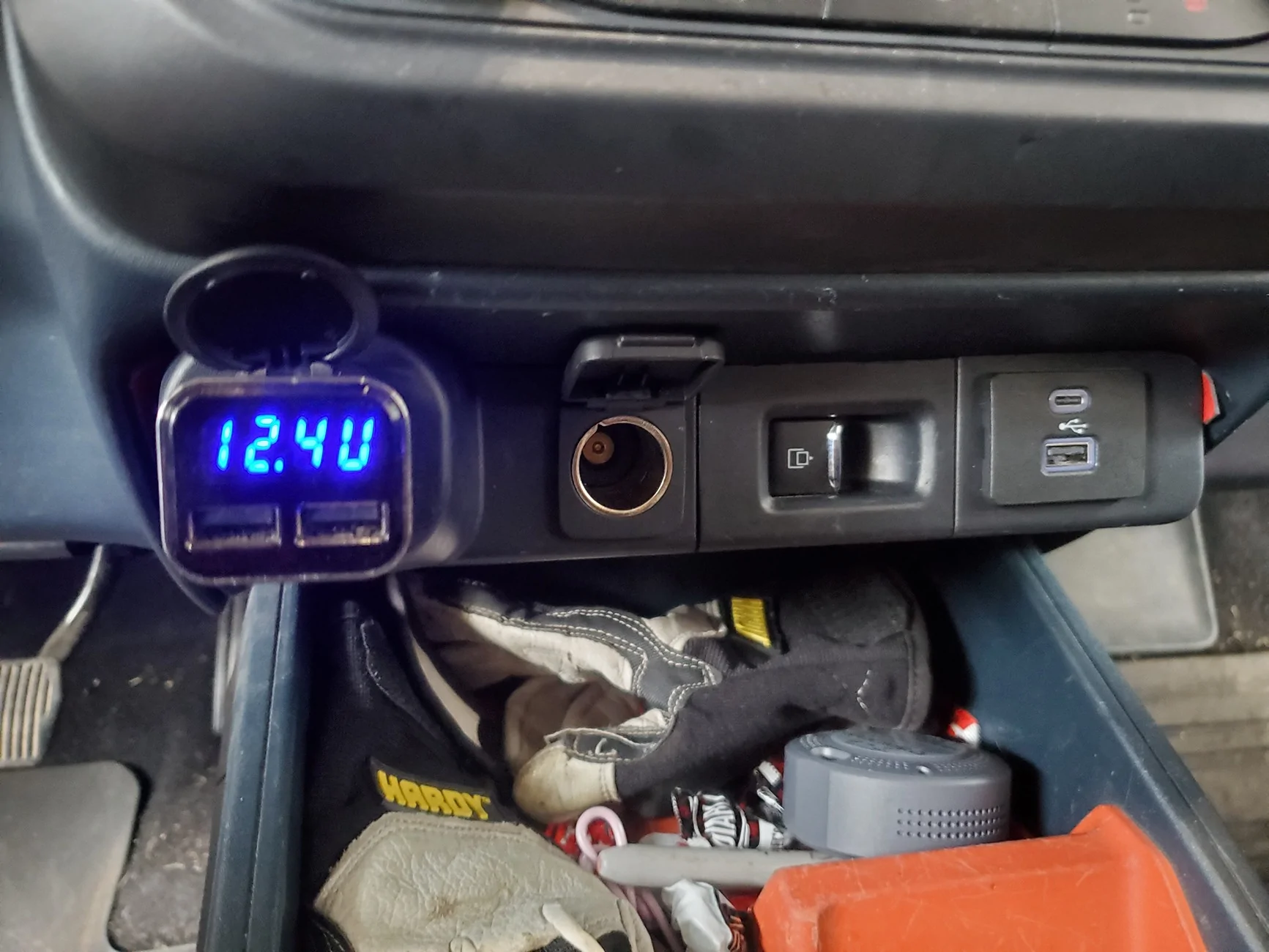 Ford Maverick Power Rear Sliding Window (OEM-ish) on 2022 XLT -- DIY Installed 20260814_175501