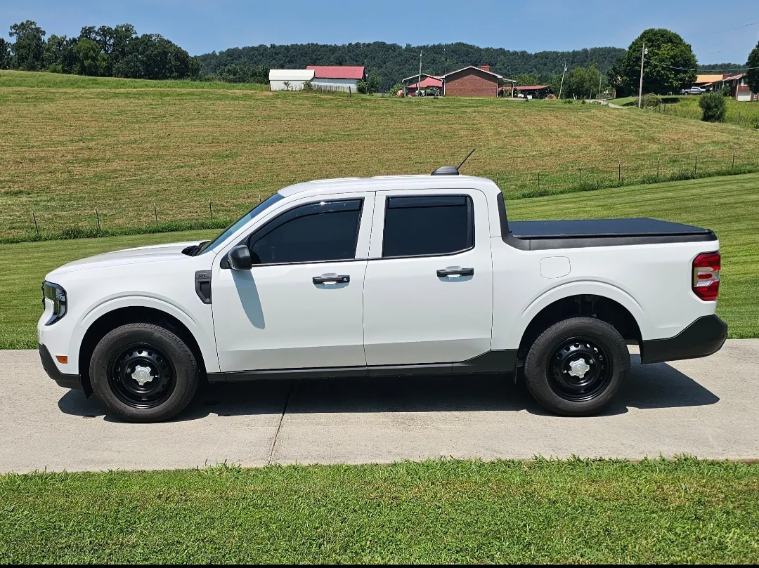 Ford Maverick Intercepted! 2024 Lariat 2.0 Iconic Silver Build 1000032433