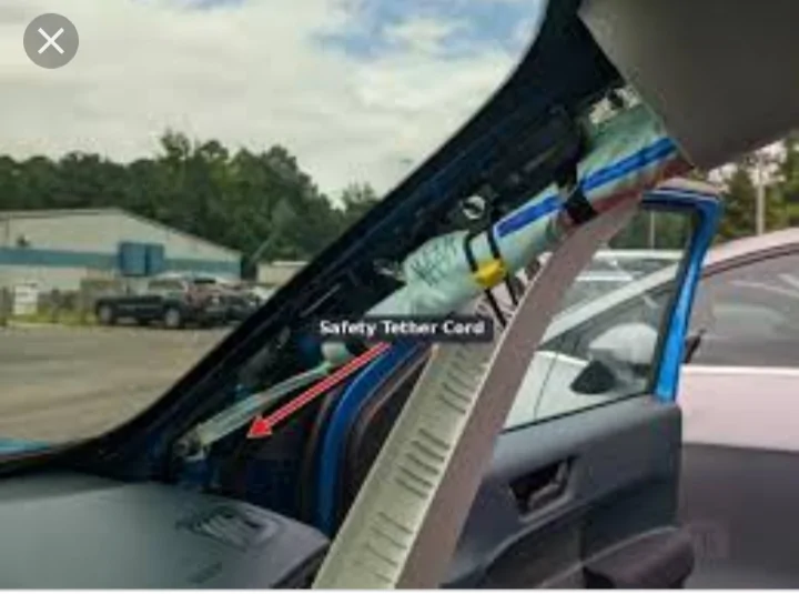 Ford Maverick Why no grab handle above the driver side window? 20261003_091630