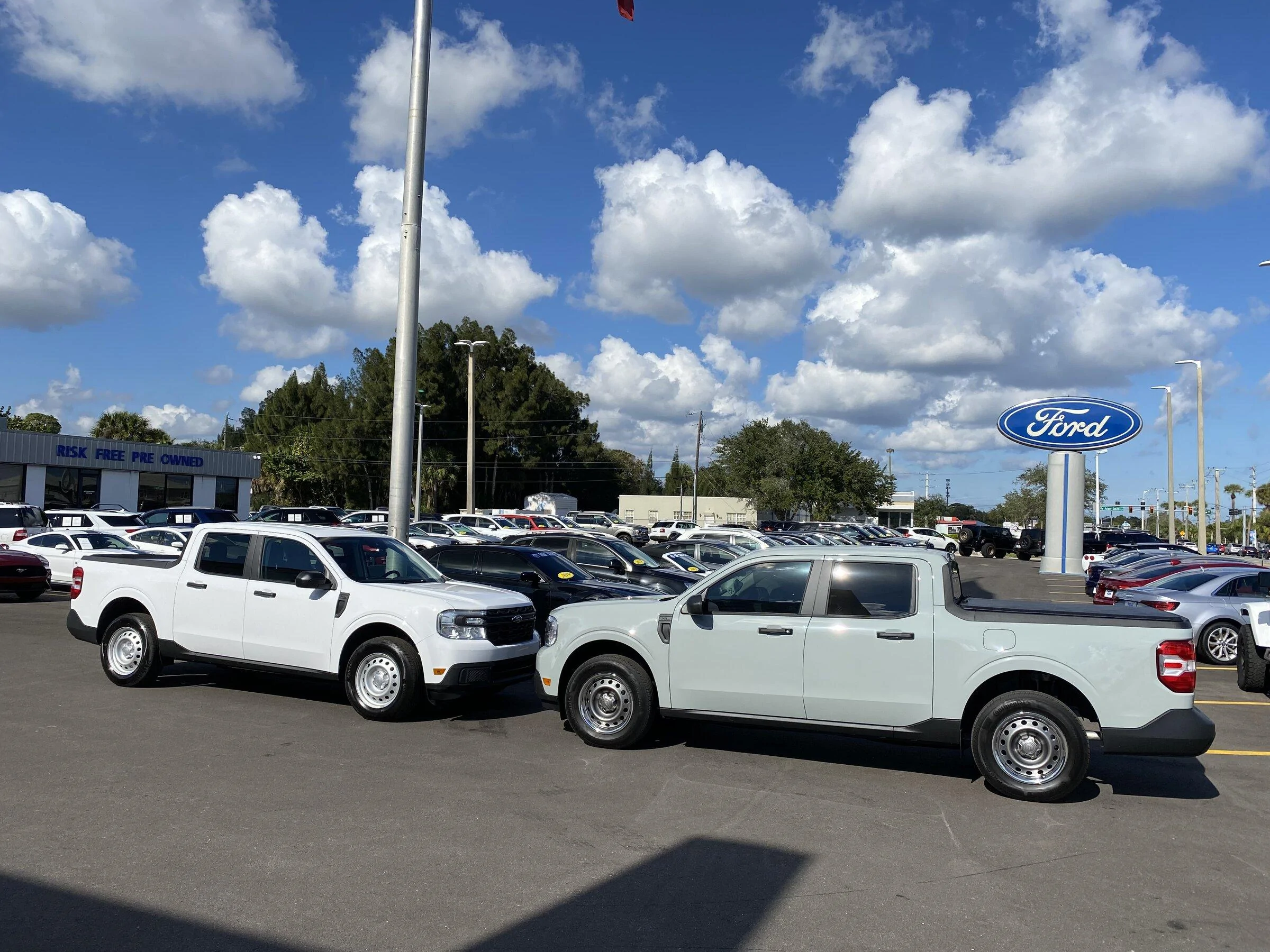 Ford Maverick Father and son Maverick's 1D73280D-24F2-414F-A51B-36D151966618
