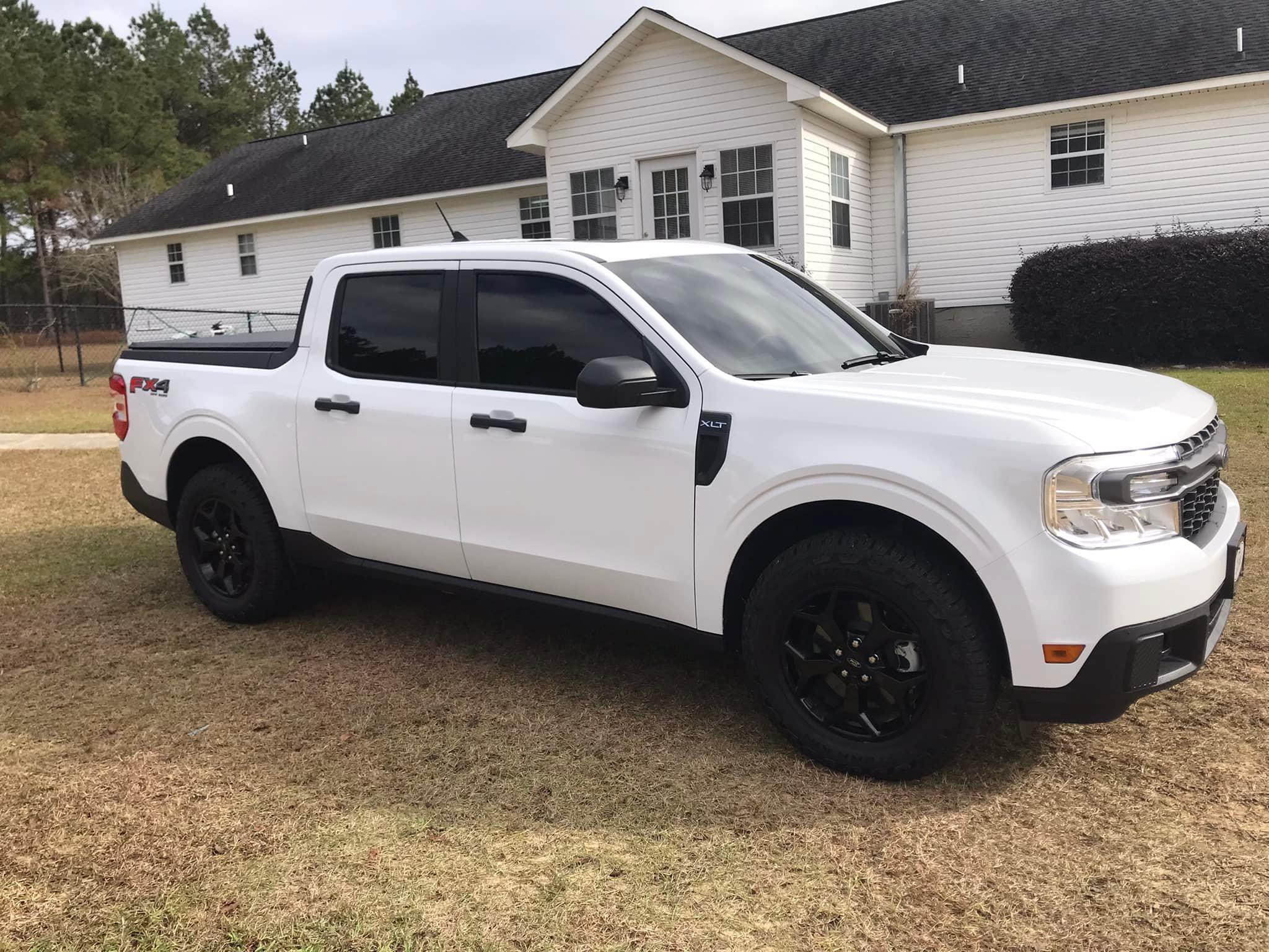 Ford Maverick OXFORD WHITE Maverick Photos Thread 271152714_1616187698729377_2255432501592177861_n