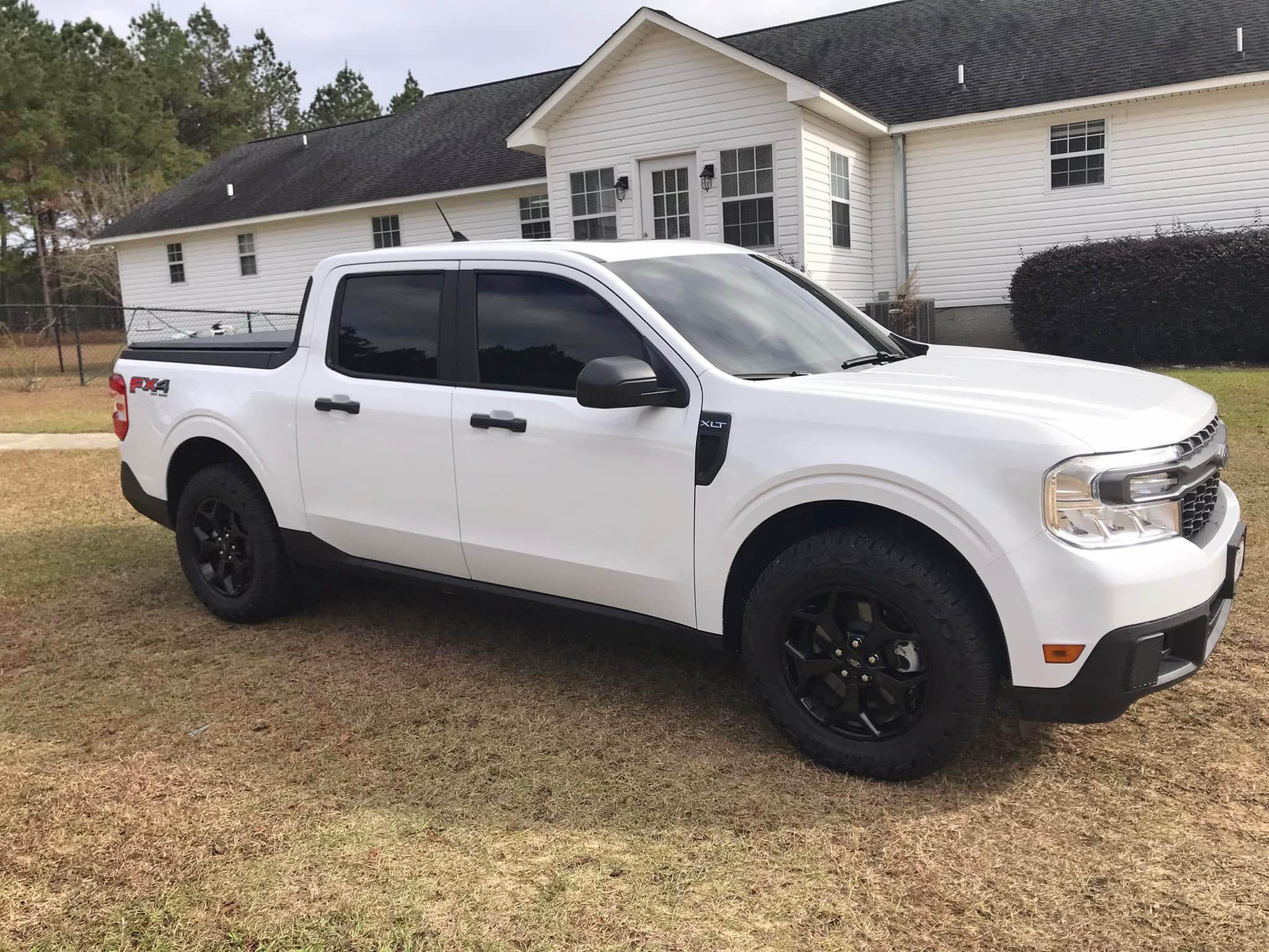 Ford Maverick OXFORD WHITE Maverick Photos Thread 271152714_1616187698729377_2255432501592177861_n