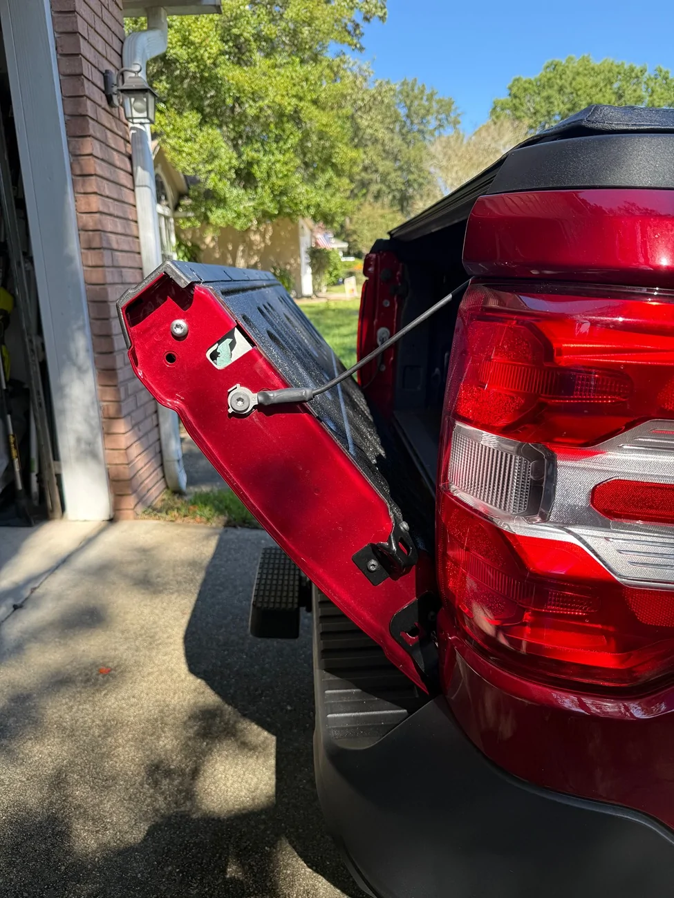 Ford Maverick Third Tailgate Position? IMG_1955