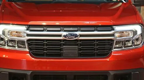 Ford Maverick Raptor Style Grille Lights on 2022 Maverick Lariat Grill