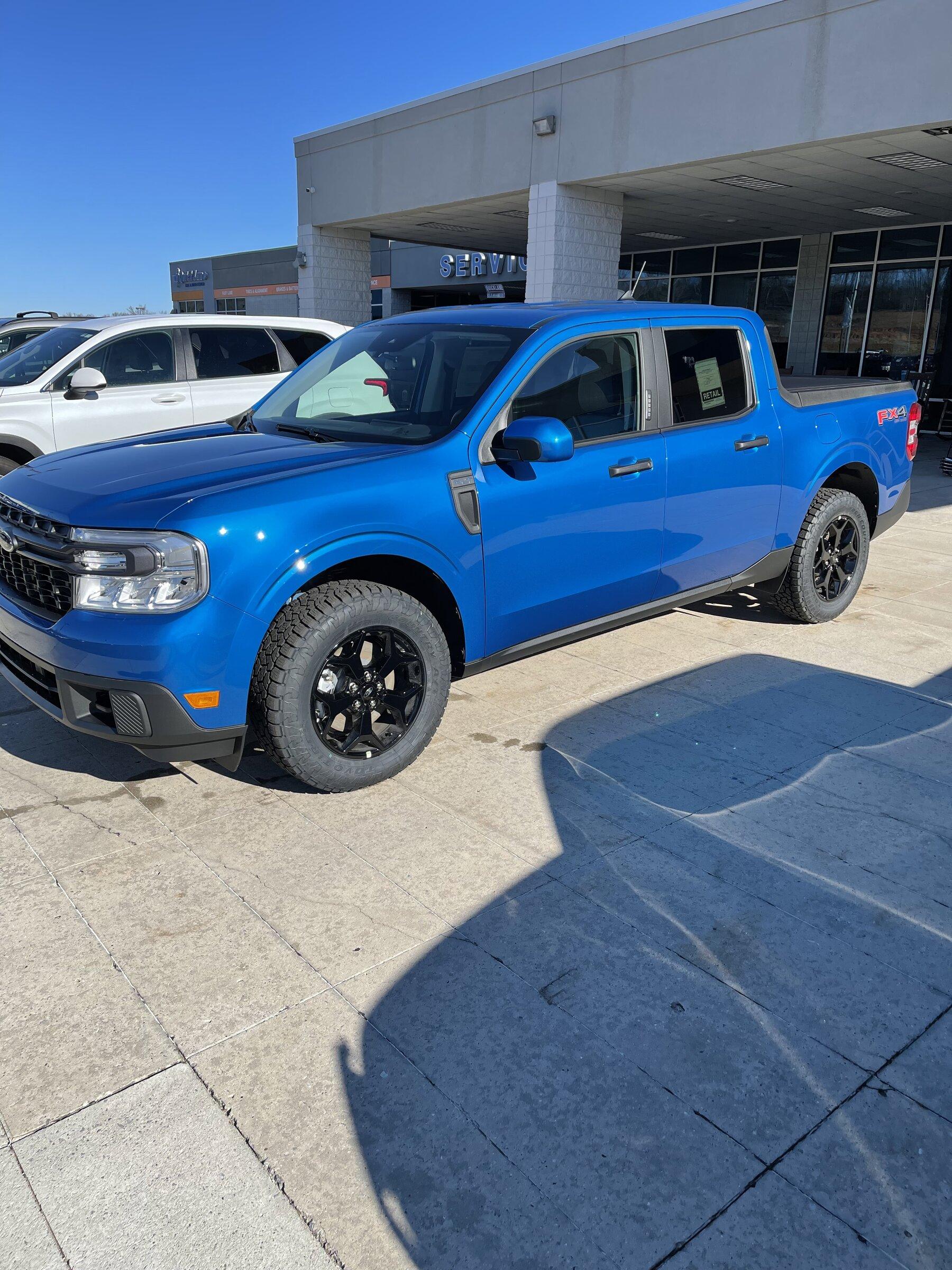 Ford Maverick Finally made it to the dealer!! EA73527C-D166-406F-84C4-E396740620CF
