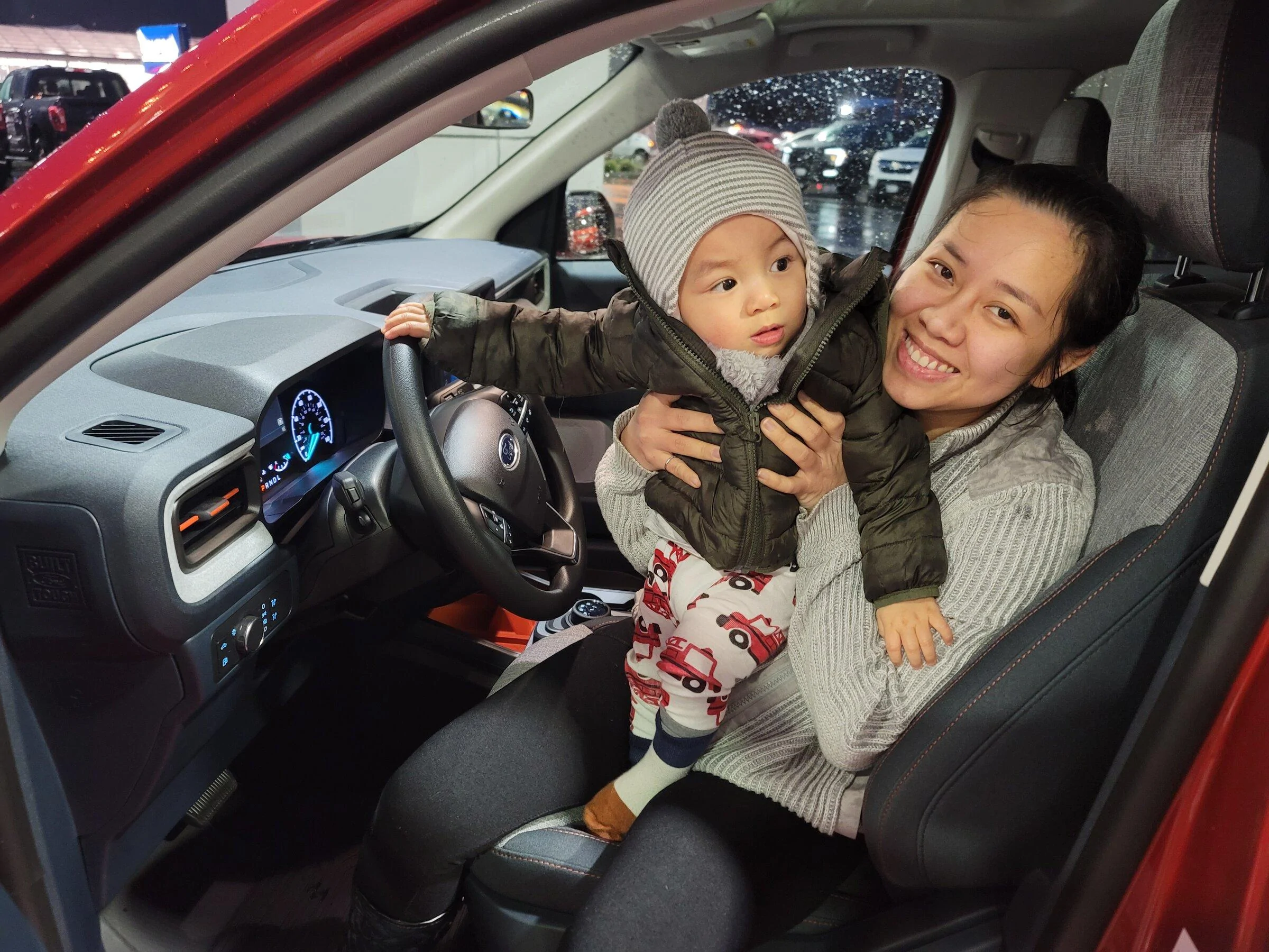 Ford Maverick 5'5" & 5'1" drivers size comparison & feedback with 2.0 Maverick - for the shorter owners / driver / passenger 20220106_165833