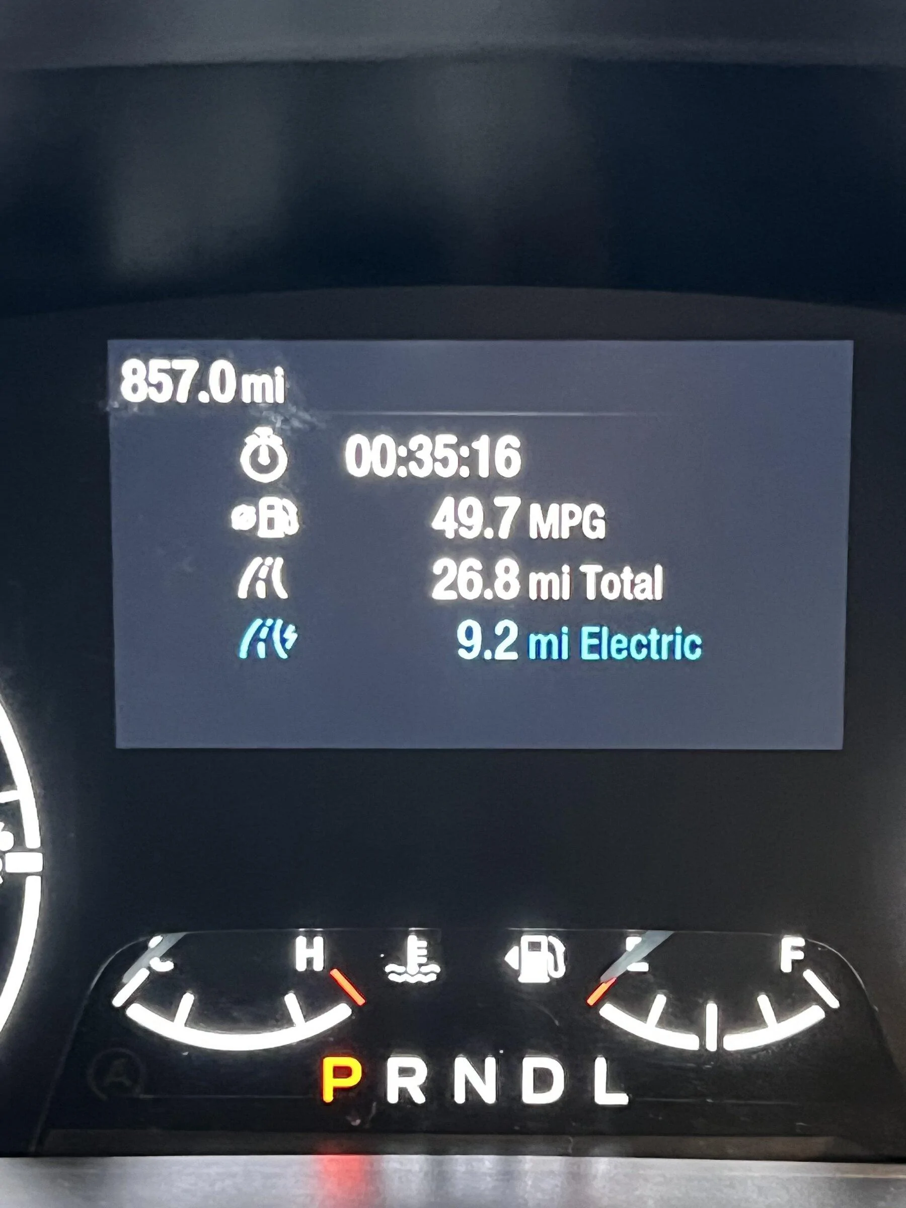Ford Maverick UPDATE: From worst to best MPG! Also "EV Coach" Review and a Freshly dinged bed! IMG_6095