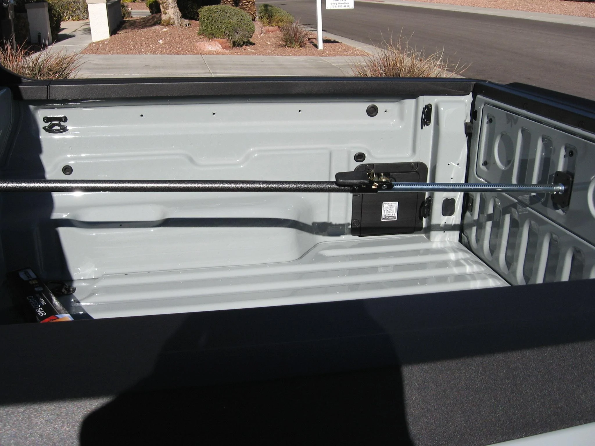 Ford Maverick Installed a Cargo Bar for Bed IMG_2763