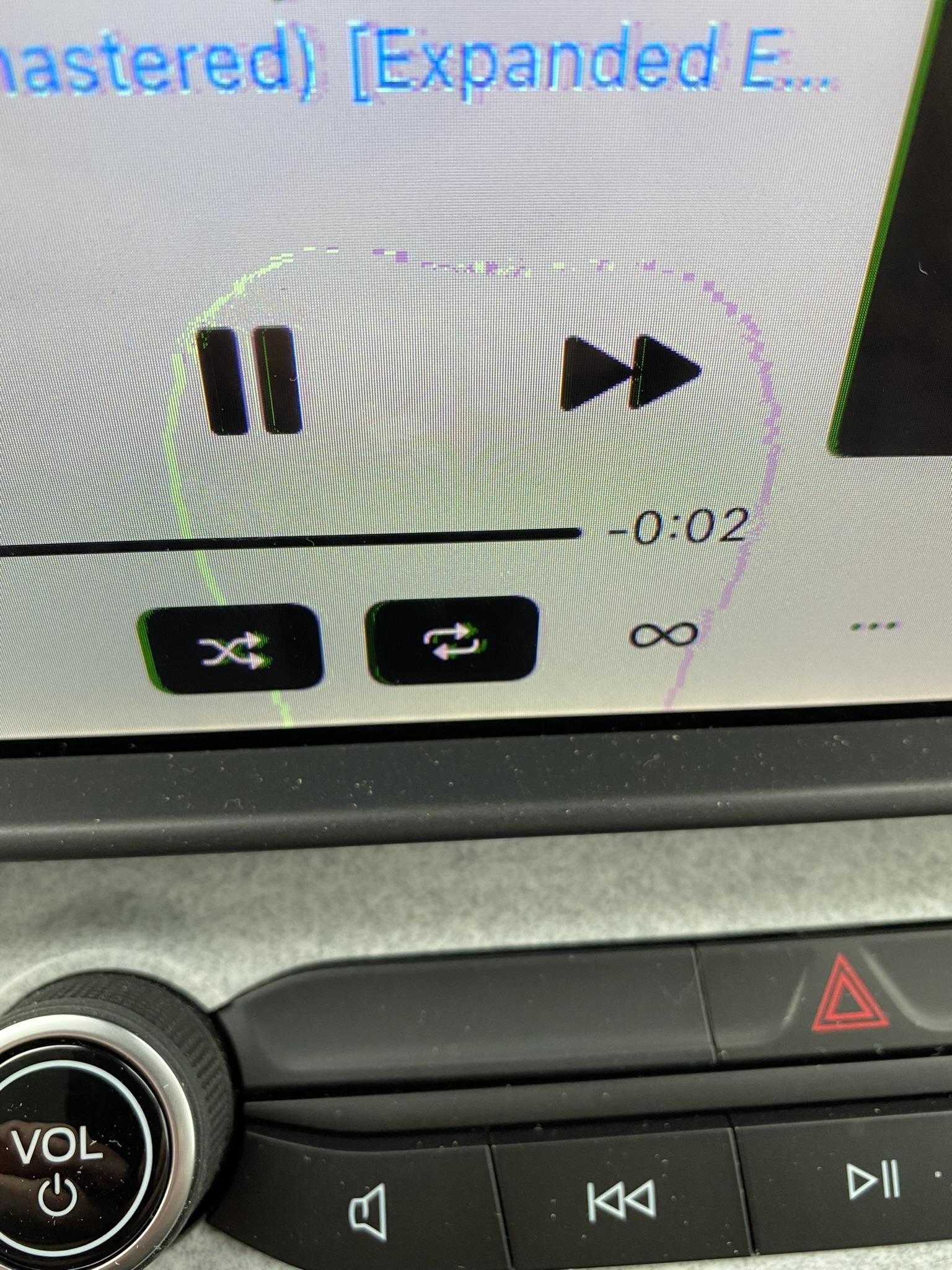 Ford Maverick Pixelation on display screen 2AB6E39C-7D2B-45D5-A9F5-5DBDEF156DCE