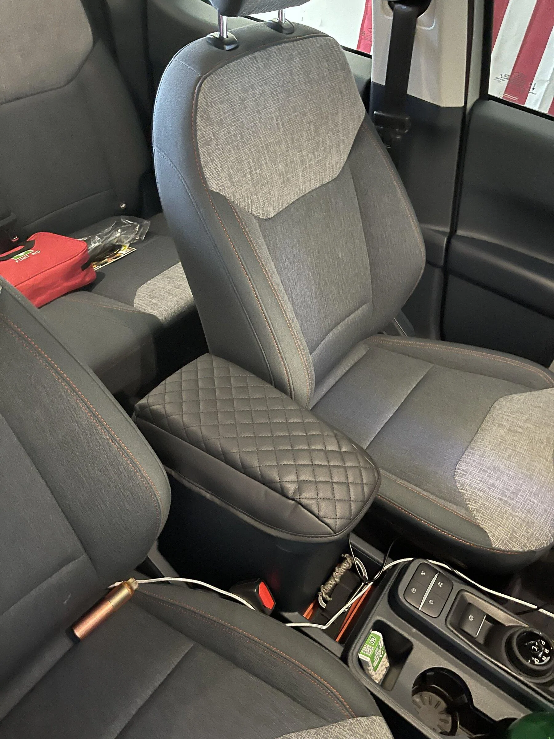 Ford Maverick Bronco Sport Armrest Cover perfect fit 71889C52-B98E-4E95-B36E-EAD7D2480FDC