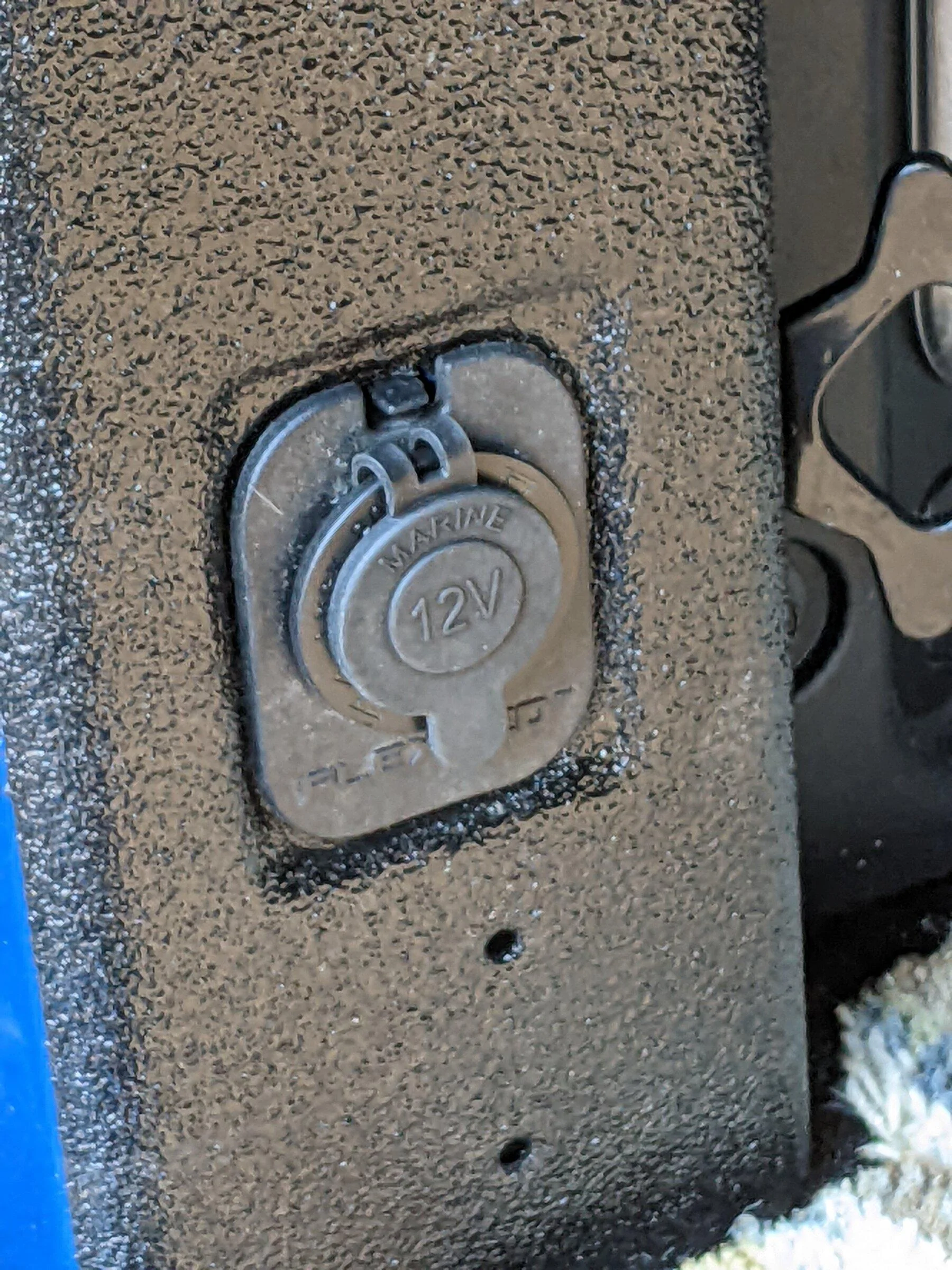 Ford Maverick Adding 12v in bed? PXL_20220116_215949509