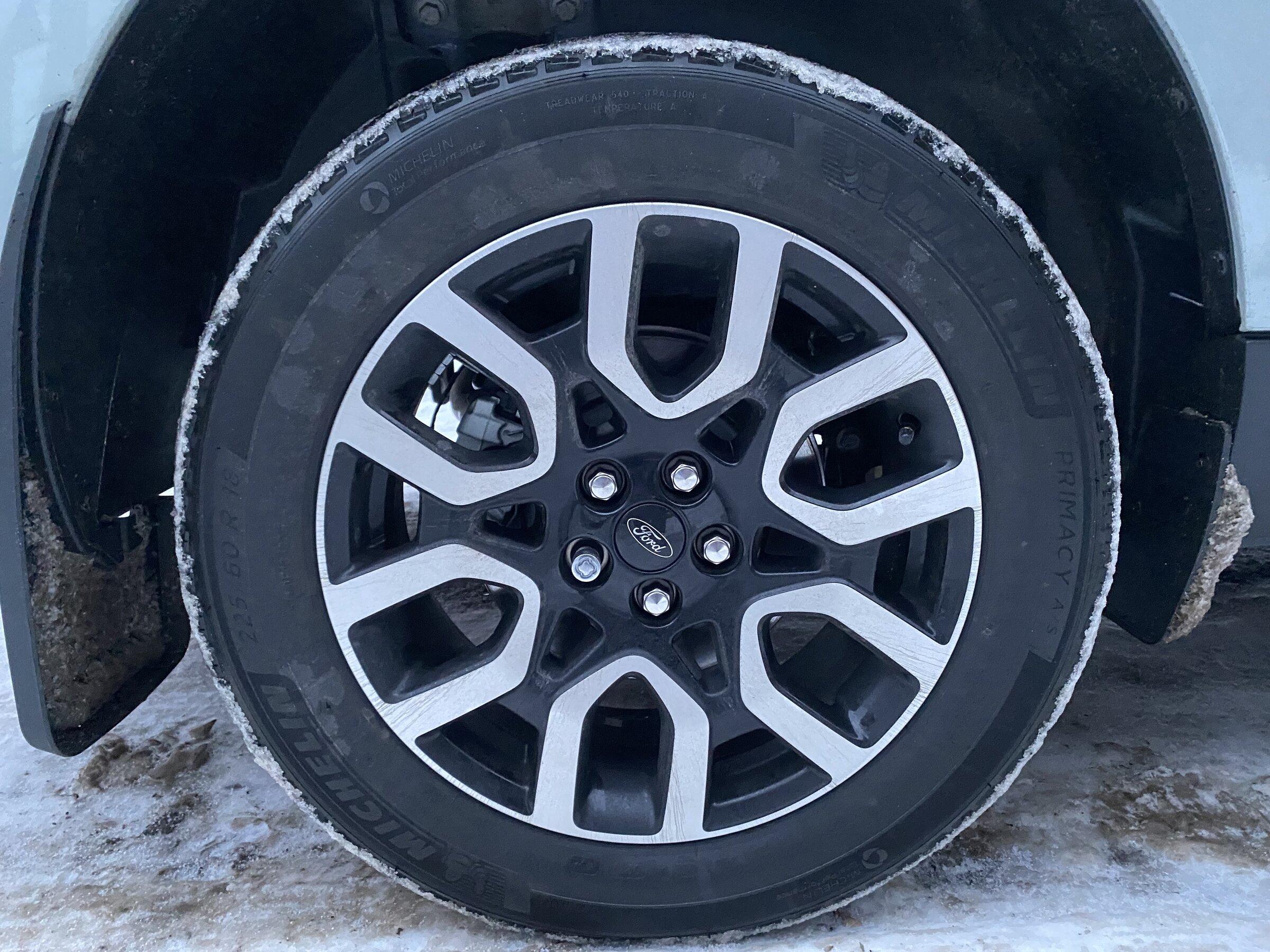 Ford Maverick Anyone have an real life pic of 18" Bright Aluminum (stock) Lariat wheels? B33060CE-3A08-4006-85A2-48DDF4029361