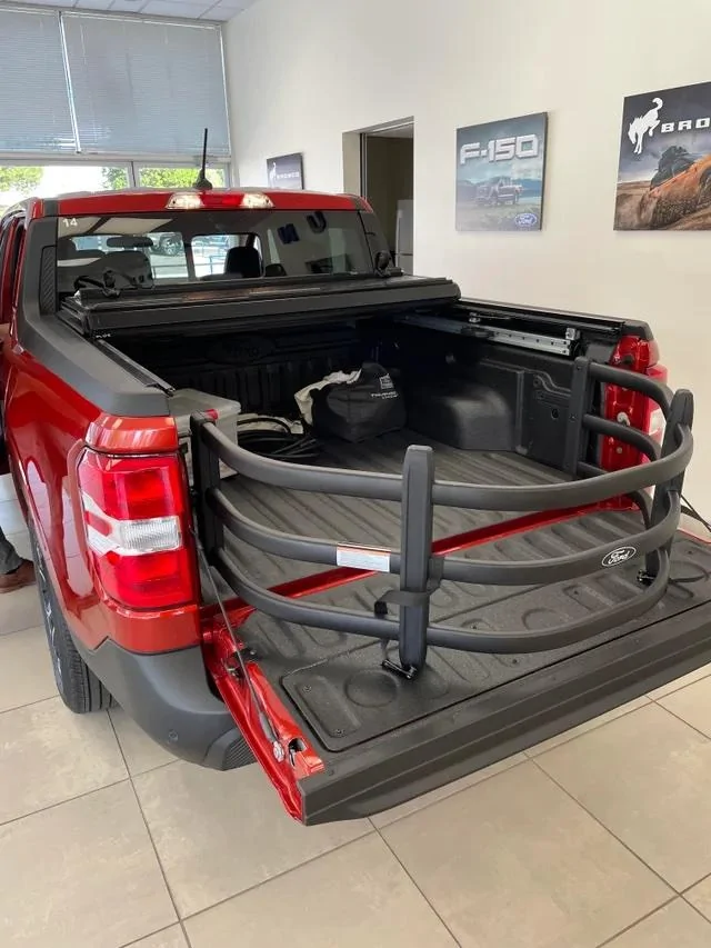 Ford Maverick HOT PEPPER RED Maverick Photos Thread 2022 Maverick Lariat Hot Pepper Red Bed Extender Tonneau Cover