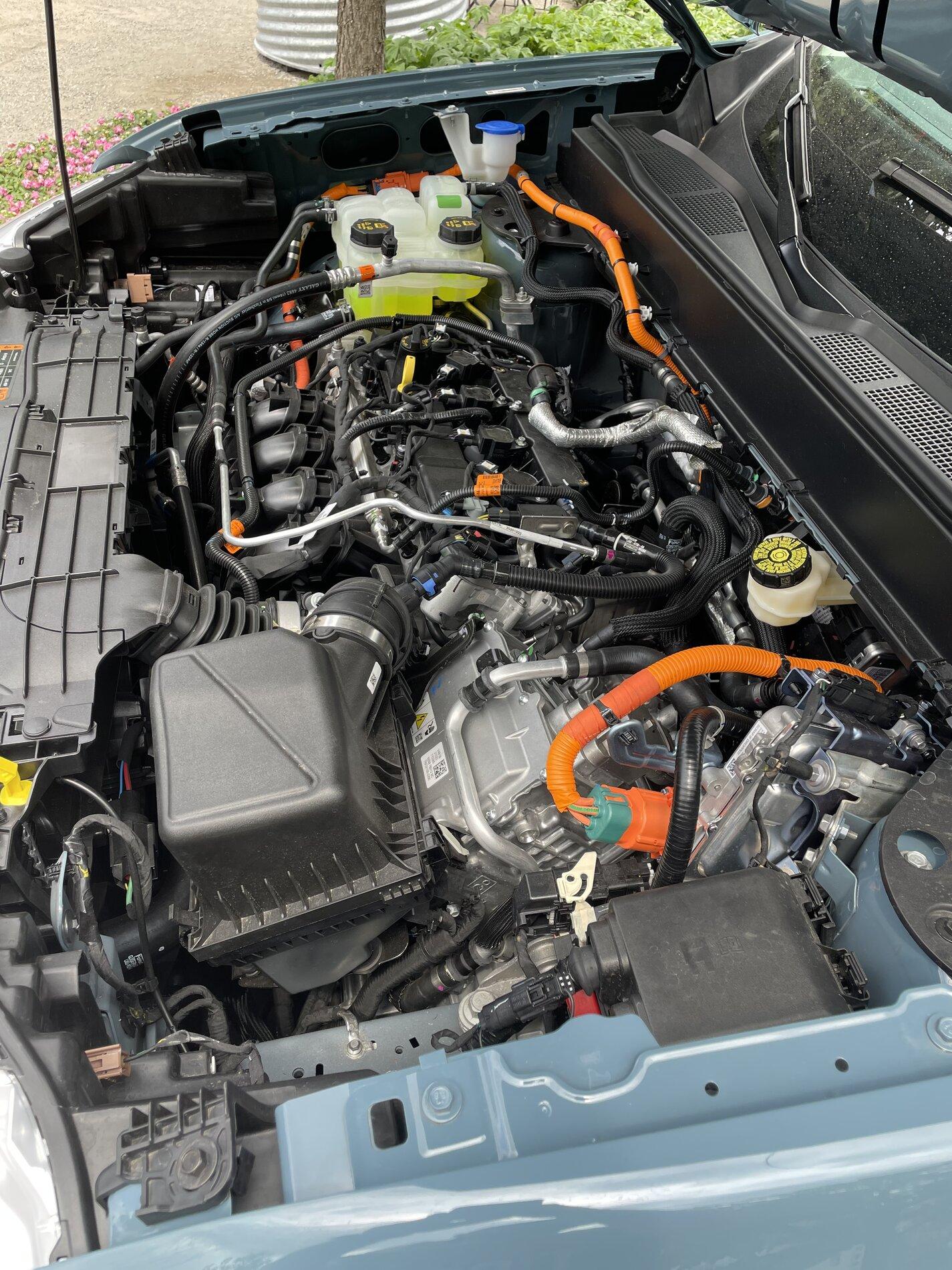 Ford Maverick Area 51 Maverick Lariat @ Motor City Car Crawl - Exterior & Interior 7A7FA370-793D-40B1-9165-E81A3098358C