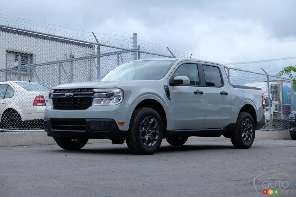 Ford Maverick CACTUS GRAY Maverick Photos Thread 2021 Ford Maverick XL Cactus Gray 12a