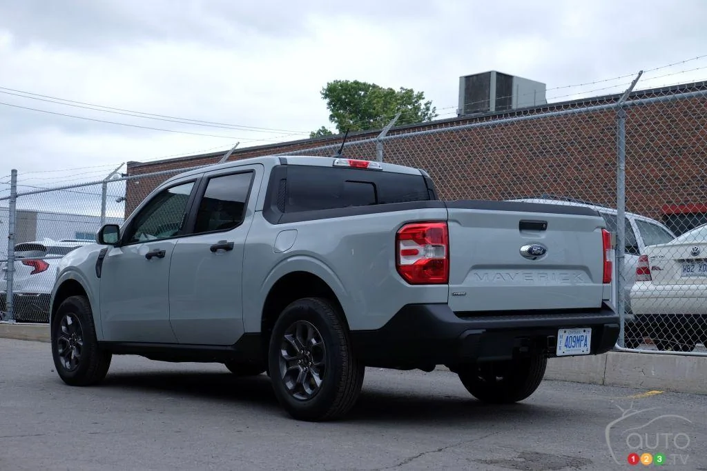 Ford Maverick CACTUS GRAY Maverick Photos Thread 2021 Ford Maverick XL Cactus Gray 21