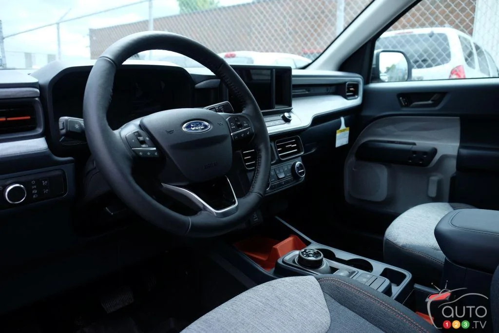 Ford Maverick CACTUS GRAY Maverick Photos Thread Interior 2021 Ford Maverick XL Cactus Gray 15
