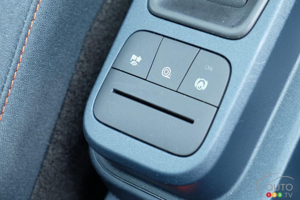 Ford Maverick CACTUS GRAY Maverick Photos Thread Interior 2021 Ford Maverick XL Cactus Gray 18