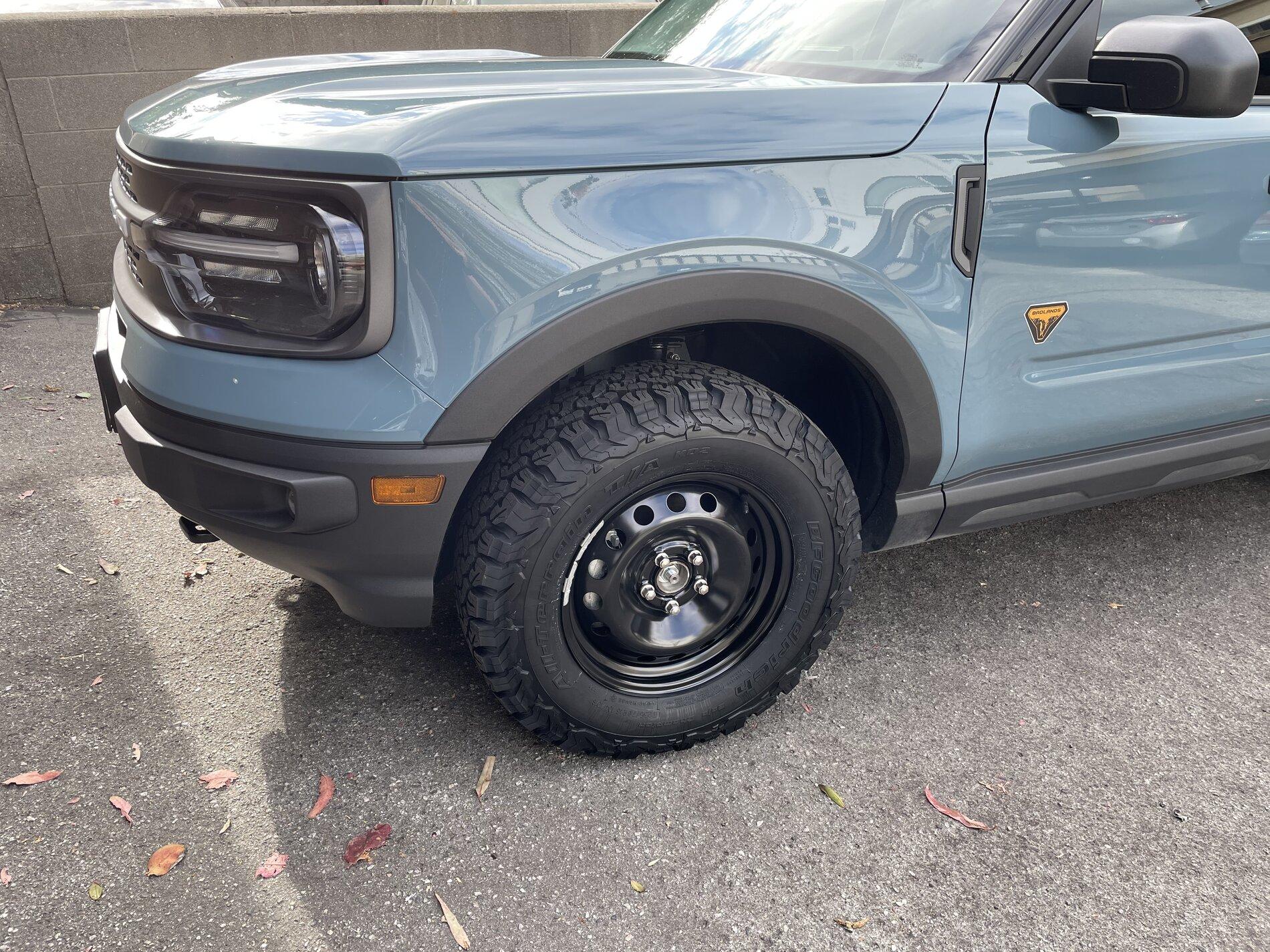 Ford Maverick 16 inch wheels 56D61AFD-00C0-4B65-A825-FC80563B7DCC