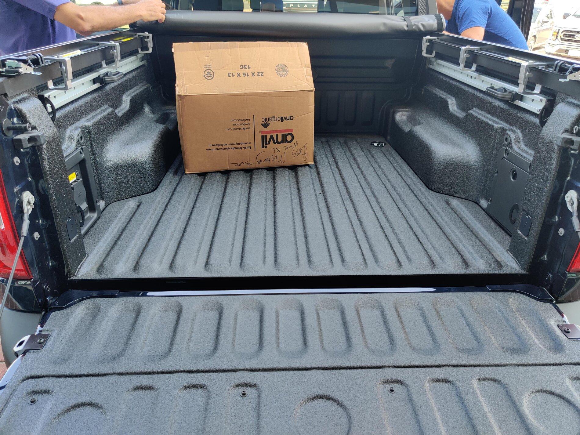 Ford Maverick ALTO BLUE Maverick Photos Thread Alto Blue 2022 Maverick XLT FX4 4