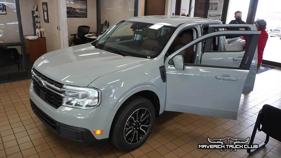 Ford Maverick CACTUS GRAY Maverick Photos Thread 2022 Ford Maverick Lariat Cactus Gray 1