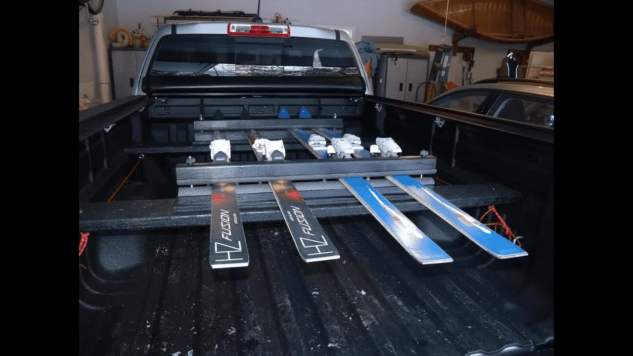 Ford Maverick Carrying skis? 1628604683885