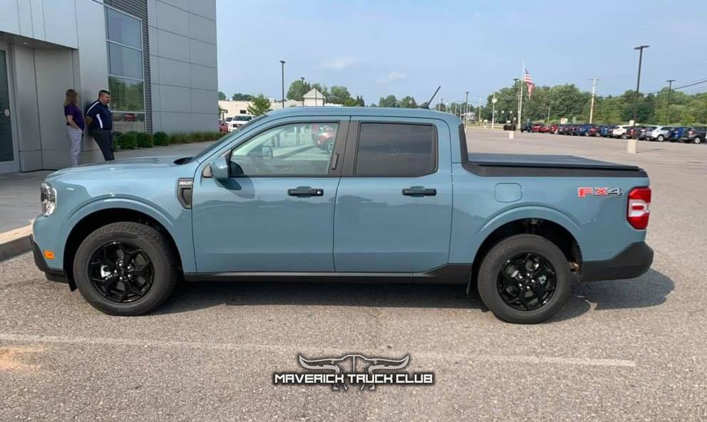 Ford Maverick AREA 51 Maverick Photos Thread Area 51 Ford Maverick XLT FX4 black wheels 3