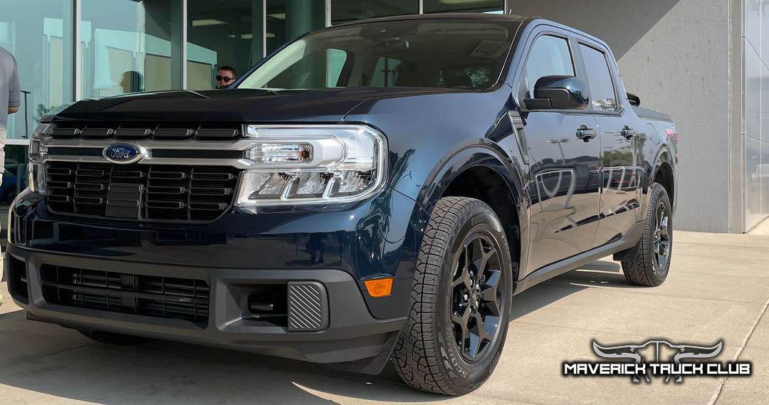 Ford Maverick ALTO BLUE Maverick Photos Thread 2022 Maverick Alto Blue Lariat FX4 1