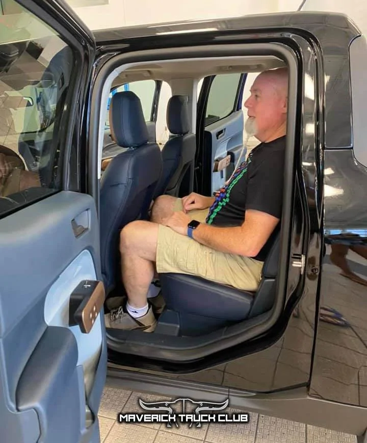 Ford Maverick 5'11" / 220 lb guy shows front & rear legroom and headroom in 2022 Maverick Lariat Shadow Black 2022 Maverick Lariat FX4 legroom 8