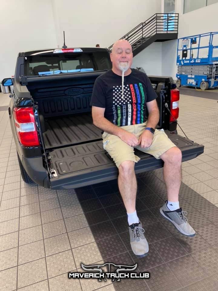 Ford Maverick 5'11" / 220 lb guy shows front & rear legroom and headroom in 2022 Maverick Lariat 236914844_10227914566915984_9089942212938997898_n