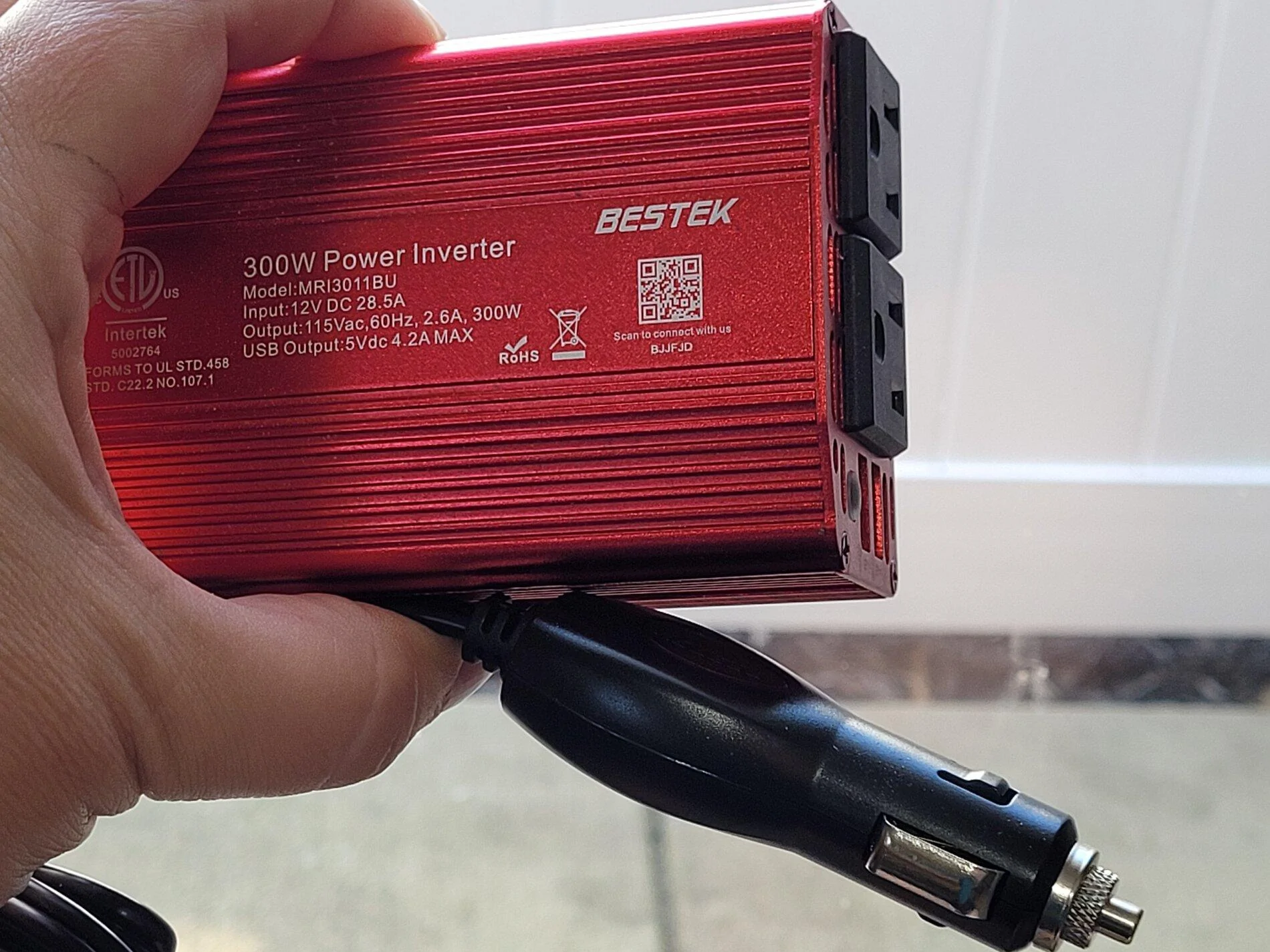 Ford Maverick Hybrid Battery with Power Outlet - Usage? 16287847711311457916844982801180